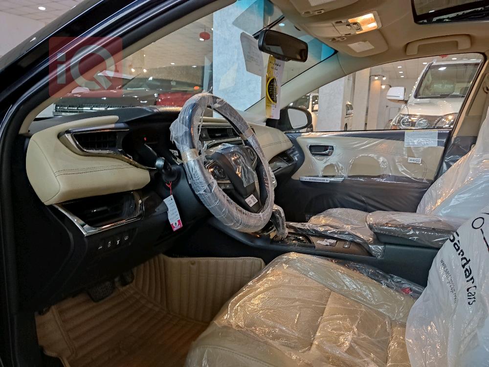 تۆیۆتا ئەڤەلۆن